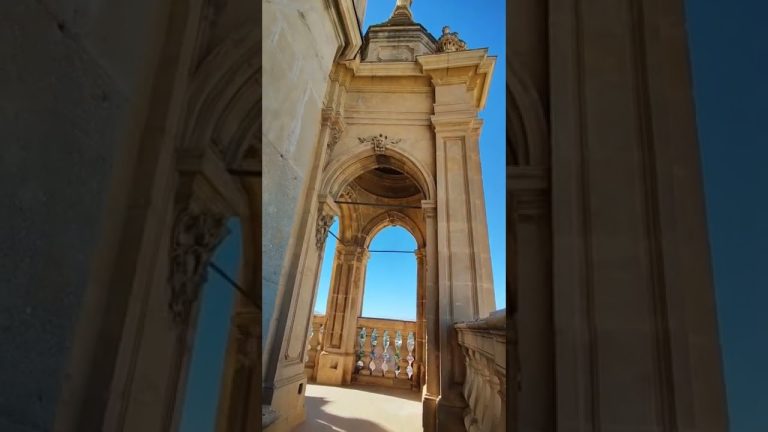 Descubre la conexión entre la Torre del Oro y la Catedral de Murcia